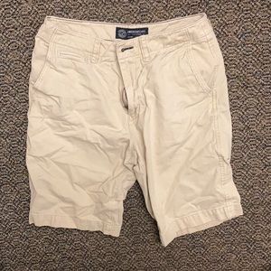 Men’s American Eagle Khaki Shorts